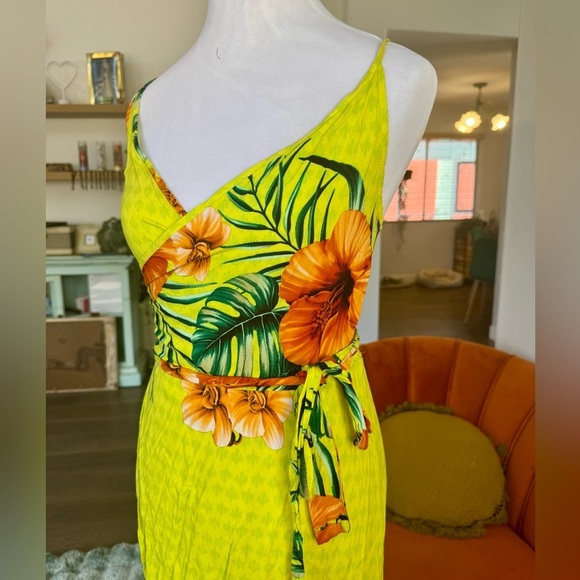Floral Wrap Dress in Yellow and Green - Picture 3 of 6